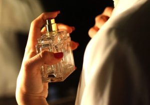 نکات ضروری برای استفاده از عطر