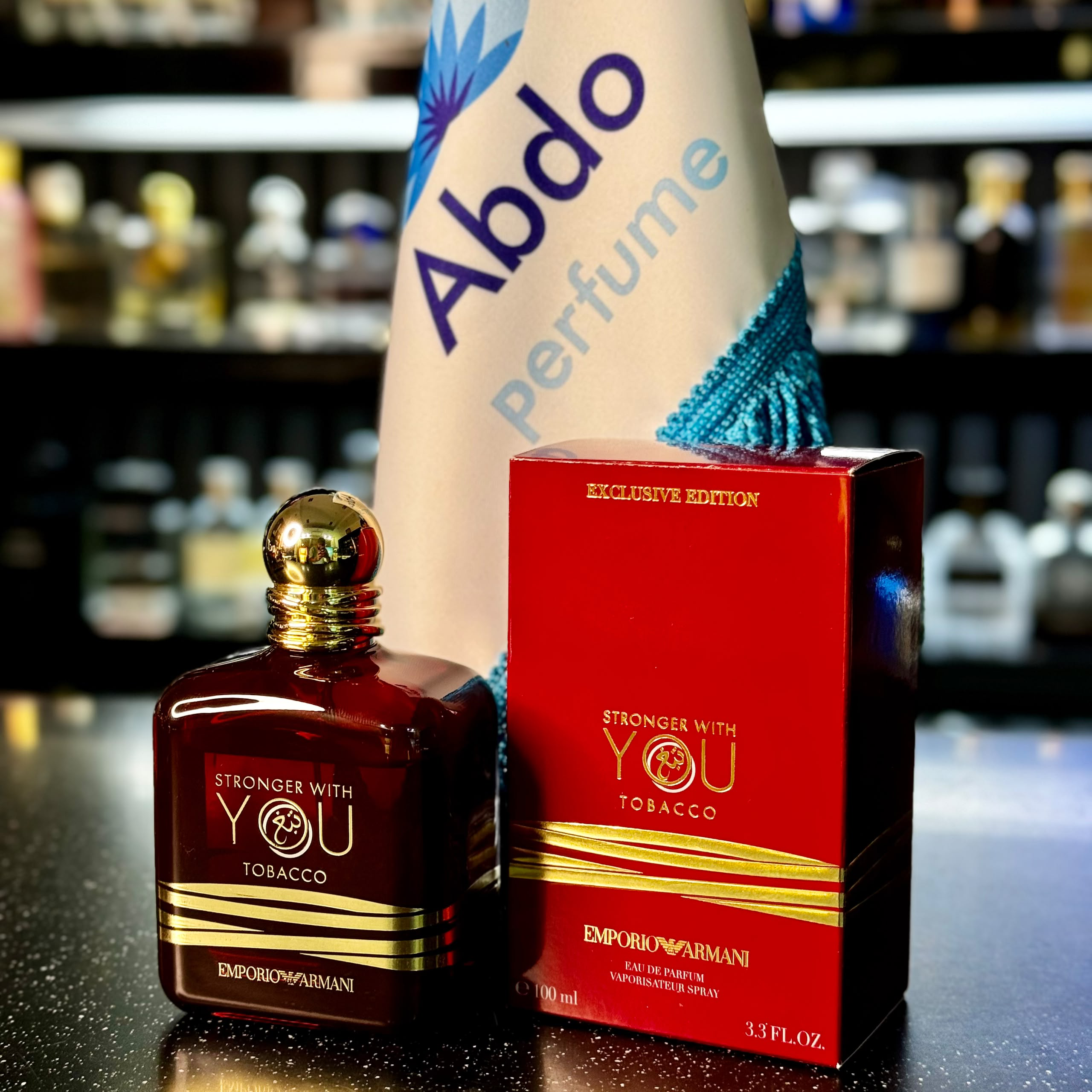 شیشه و جعبه عطر استرانگر توباکو